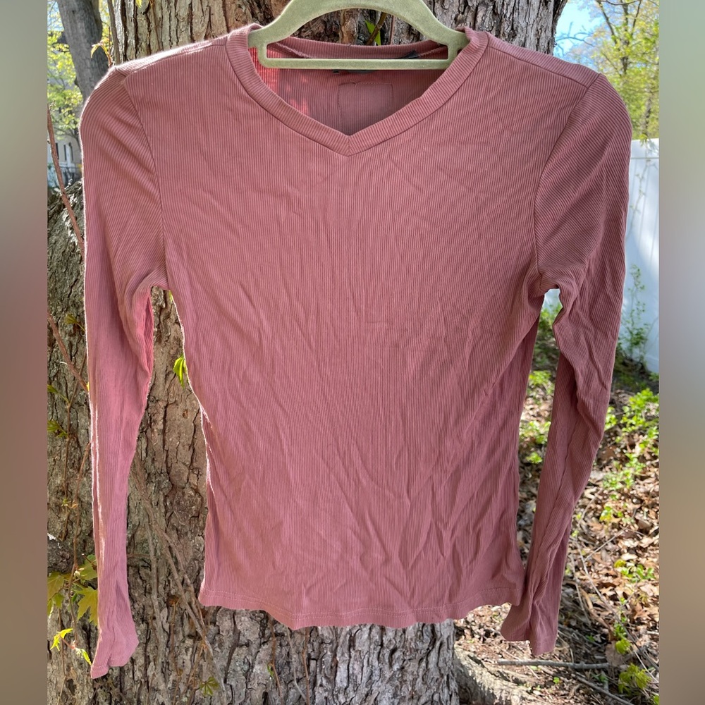Women's Long Sleeve V-Neck Ribbed Tee - Dusty Rose